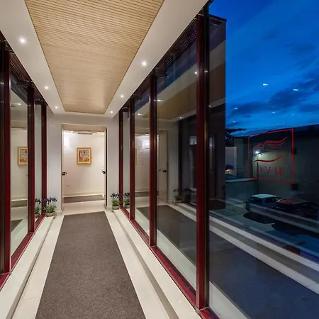 Unahotels Eco Costanza Venezia Отель Местре