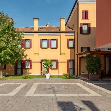 Unahotels Eco Costanza Venezia Отель Местре