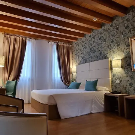 Unahotels Eco Costanza Venezia 3* Местре