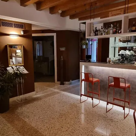 Unahotels Eco Costanza Venezia Отель