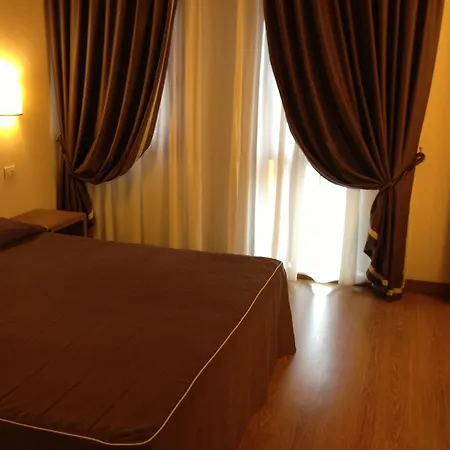 Hotel Unahotels Eco Costanza Venezia 3*